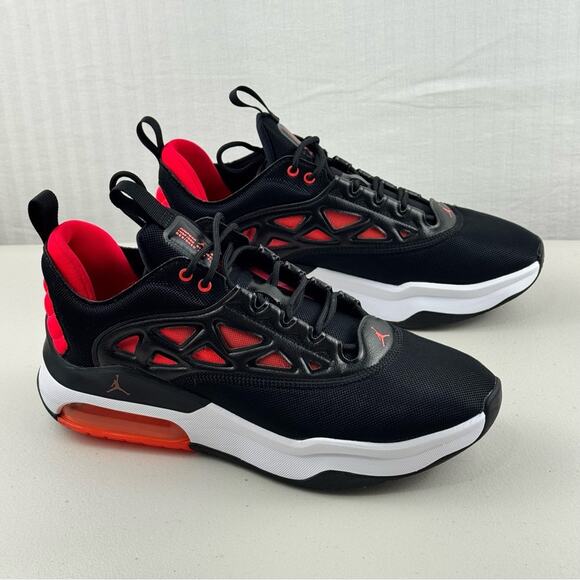 Jordan Air Jordan Max 200 Black & Bright Crimson Sneakers Women’s Size 10 EUR 42 - Picture 9 of 11
